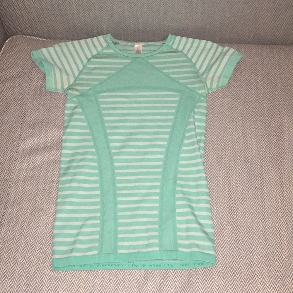 Ivivva fitted shirt